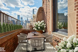 720 PARK AVENUE, PH13A