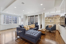 22 WEST 66TH STREET, 10