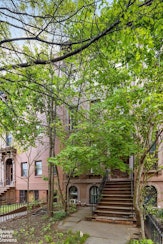 245 WASHINGTON AVENUE