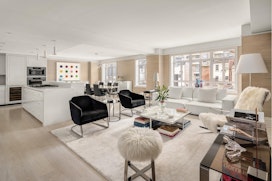 21 EAST 61ST STREET, 7E