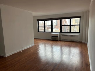 240 EAST 76TH STREET, 14G