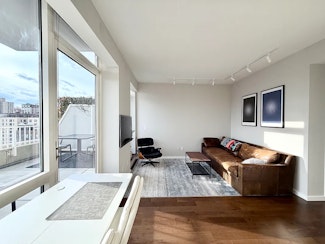 340 EAST 23RD STREET, SKYHOUSE