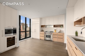 250 WEST 96TH STREET, 19C