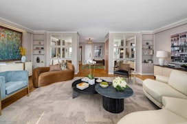 1050 FIFTH AVENUE, PHB